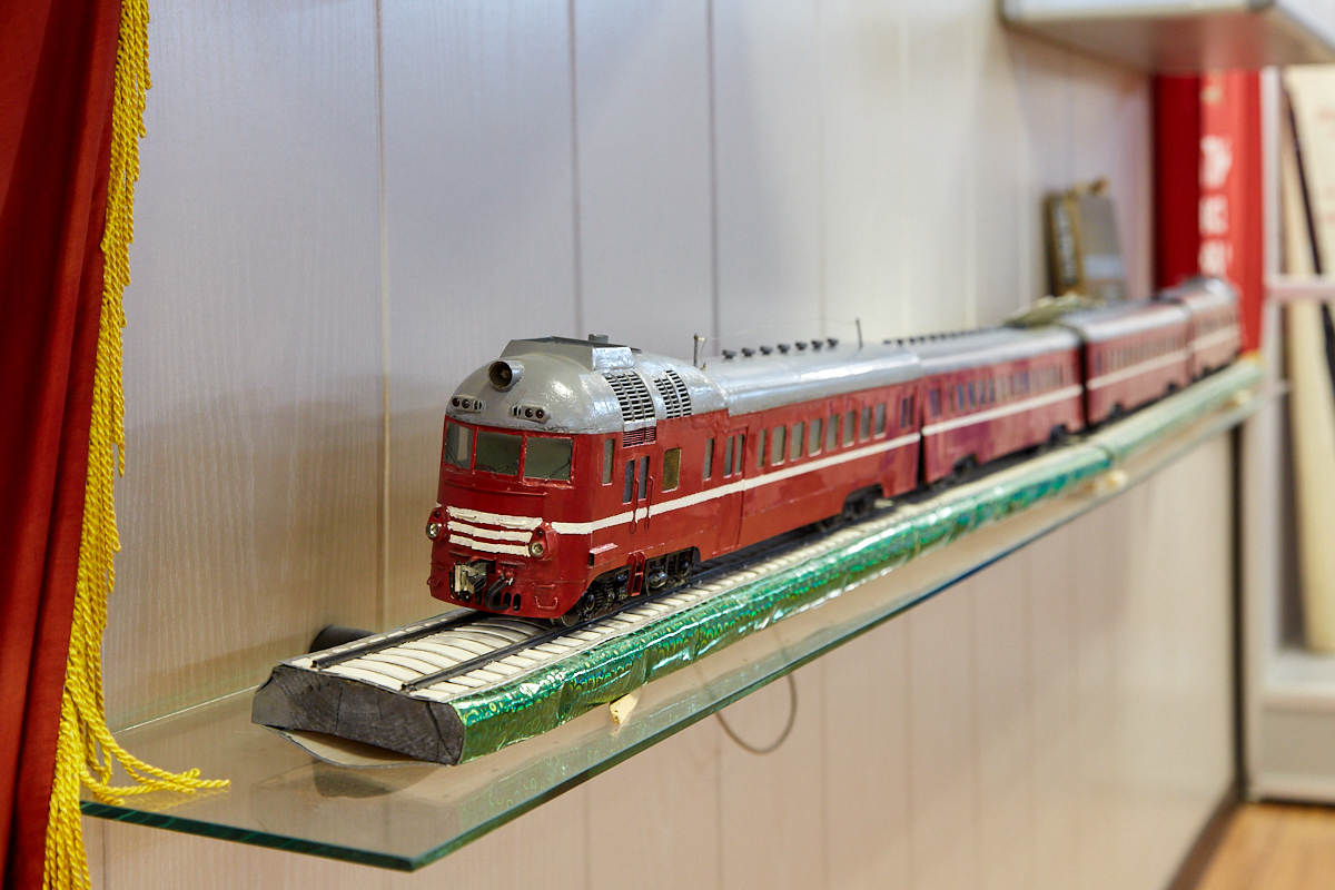 дизель-поезд Д1