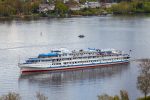 Урал, теплоход